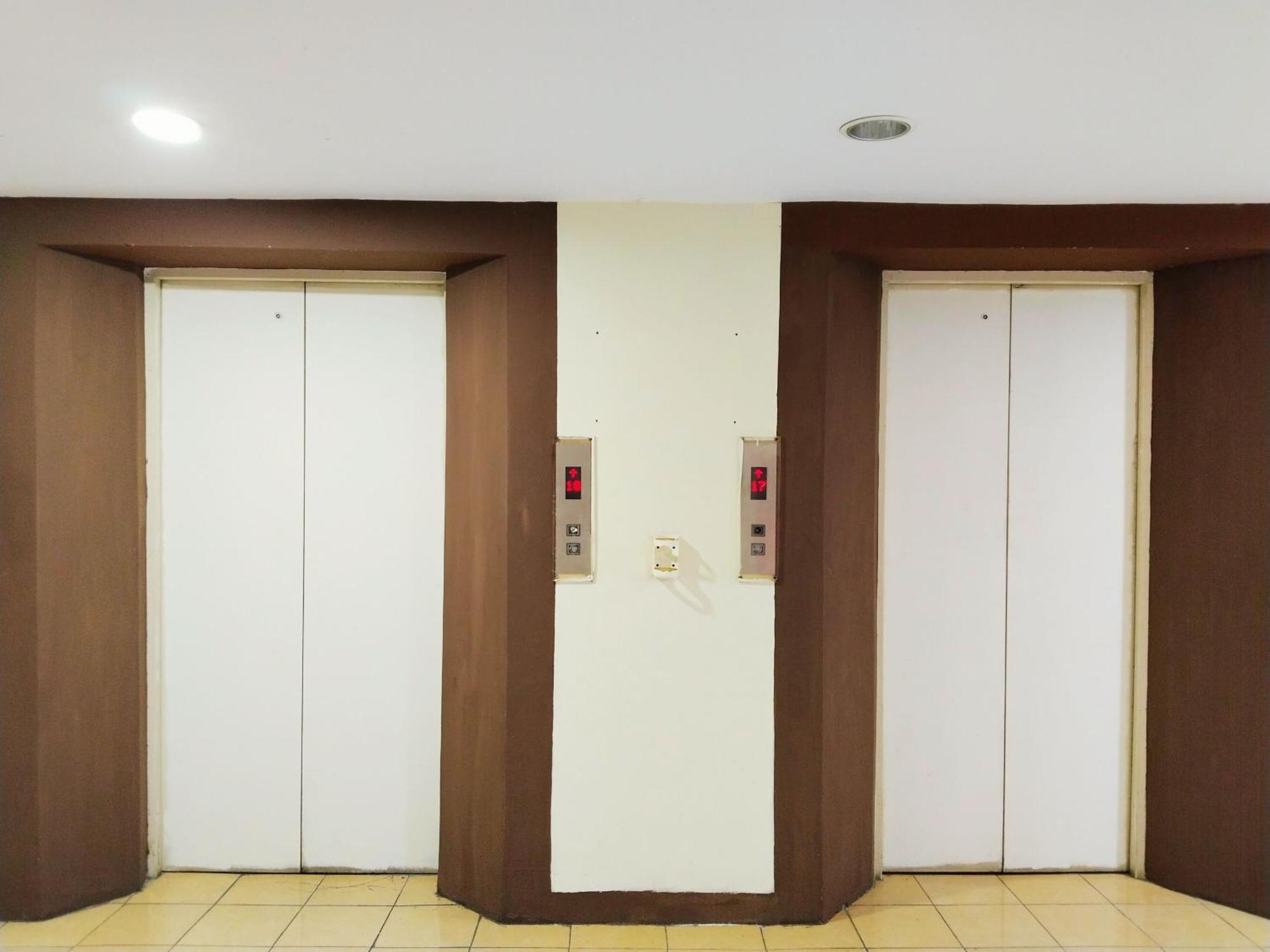 Kayla Room Casablanca East Residence 1 Джакарта Екстер'єр фото